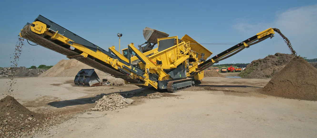 Keestrack exploring Russia and South-East Europe